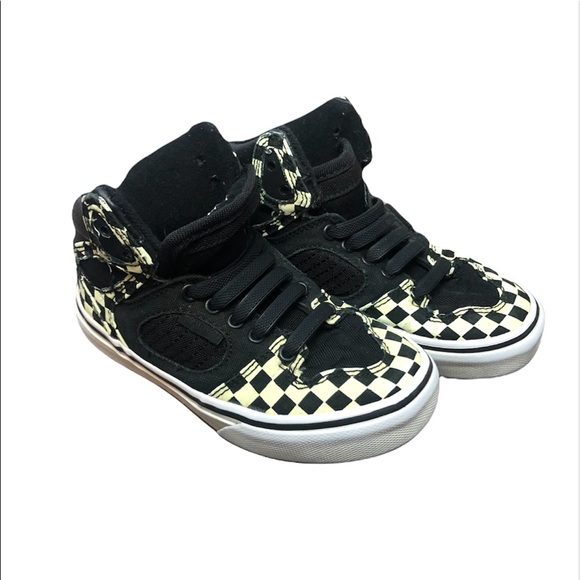 ~SOLD~ Vans Slip On Sneakers